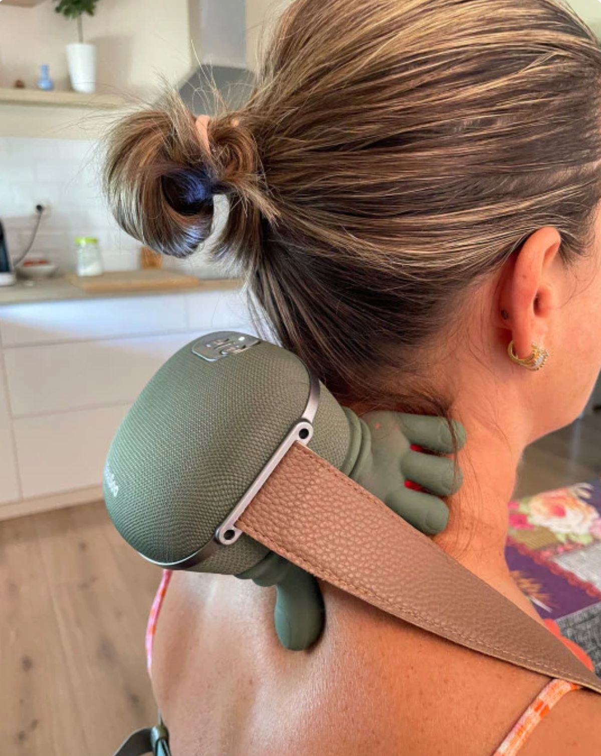 NECKIO™  - Säg hej till avslappning och farväl till värk